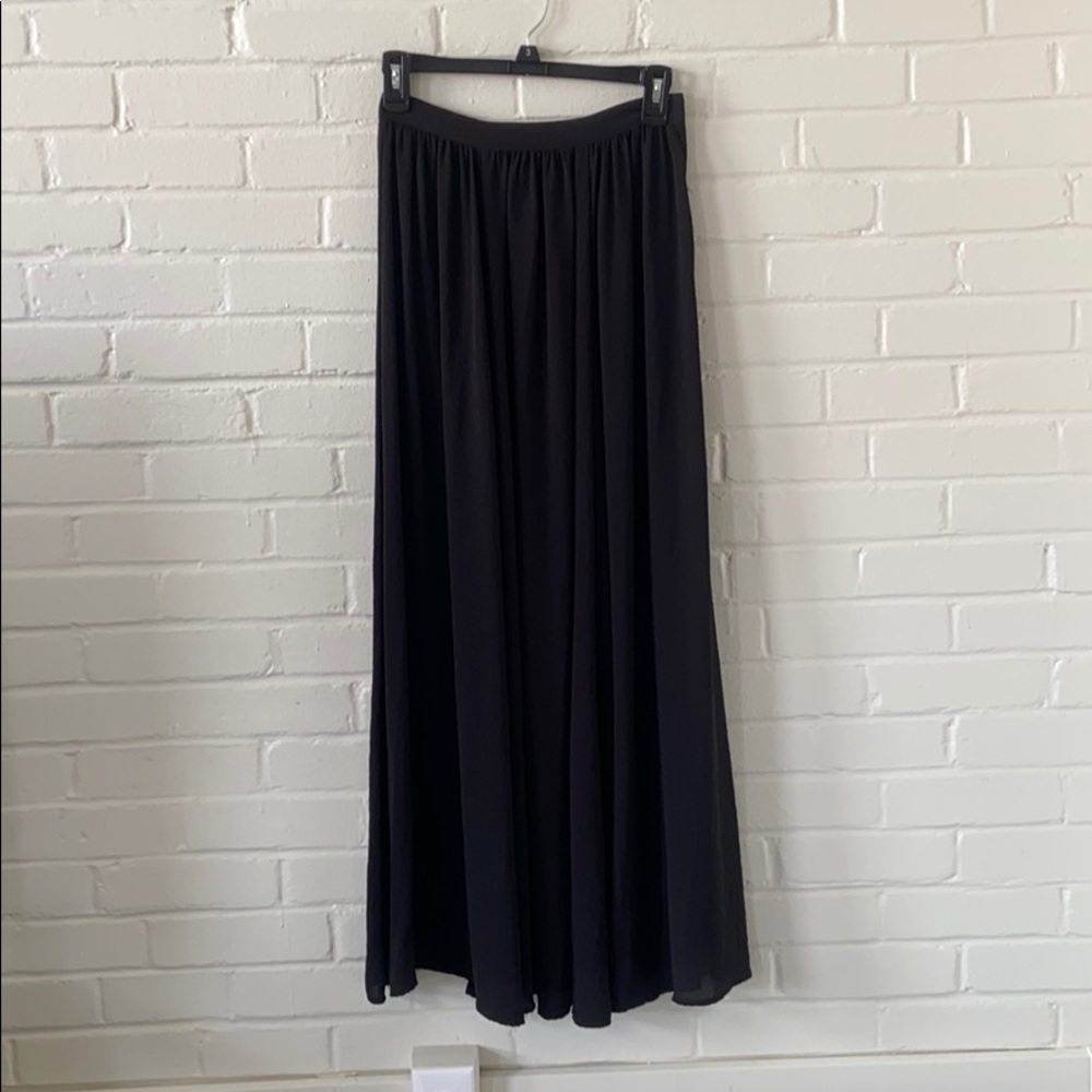 H&M Chiffon-like Maxi Skirt